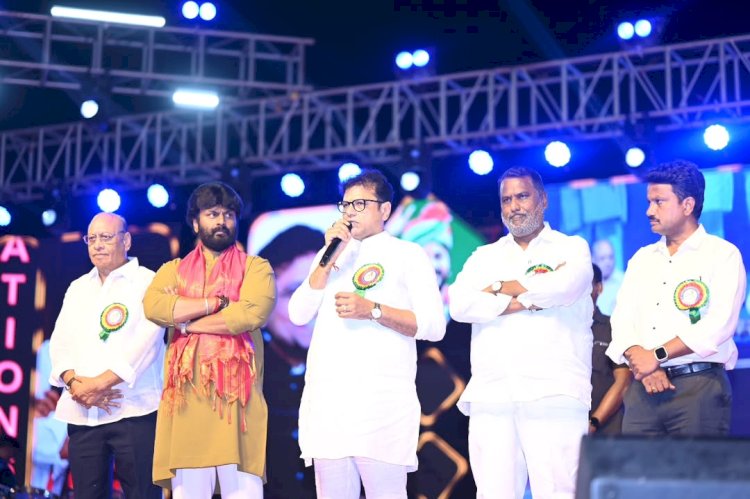 రామగుండం జనసంద్రం: ఎమ్మెల్యే రాజ్ ఠాకూర్ ఆధ్వర్యంలో అంగరంగ వైభవంగా దసరా-దీపావళి సంబరాలు