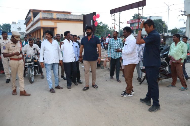 విద్యకు పెద్దపీట: గోదావరిఖని ప్రభుత్వ జూనియర్ కళాశాల నిర్మాణానికి ఎమ్మెల్యే రాజ్ ఠాకూర్ స్థల పరిశీలన