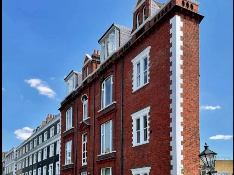 These are the world’s narrowest residential buildings: Thin but iconic